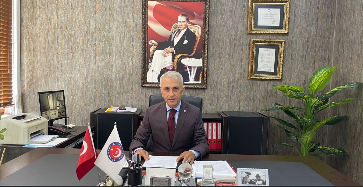 Çeker: AŞI'la Mobil Kişinin Özel Hayatına Müdahele Niteliğinde 