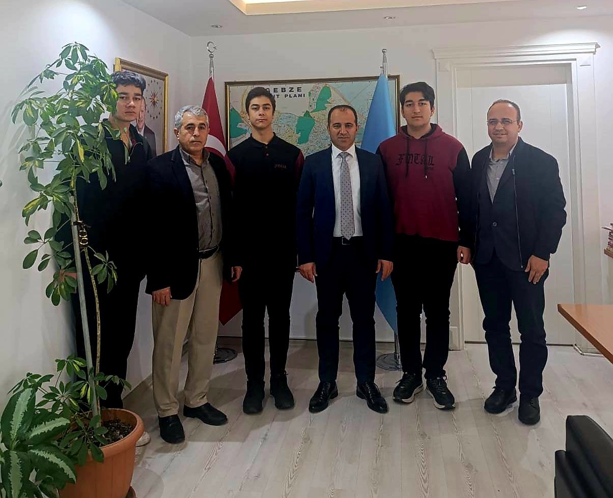 Gebzeli Öğrenciler Avrupa’dan Döndü